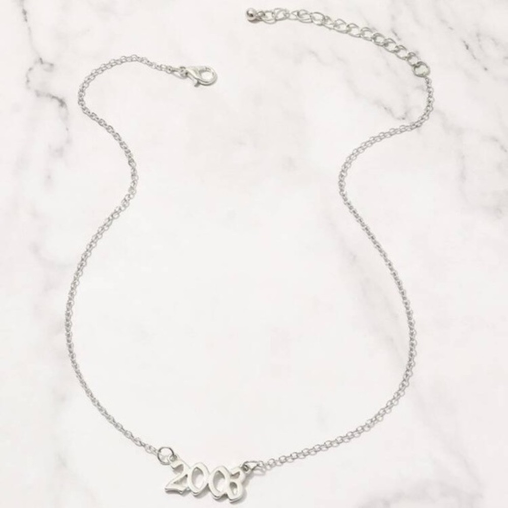 3/$30 🤍 Established “2003” Necklace